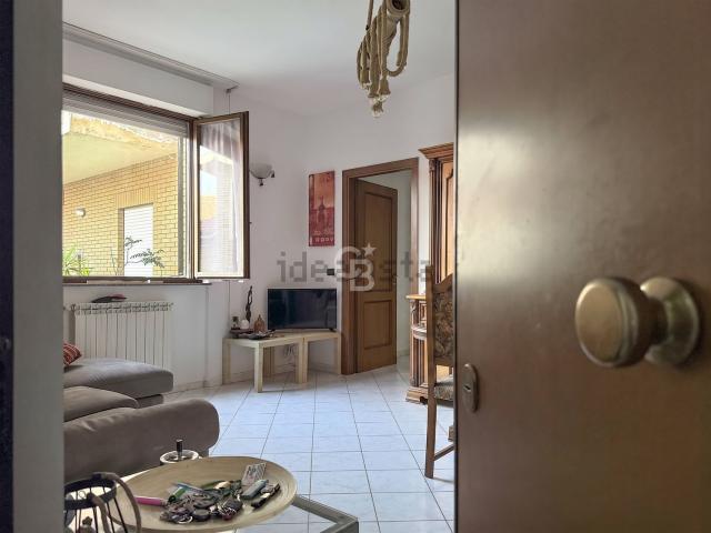 Appartamento in vendita di 72 m² in Via Angelo Ioppi, 8