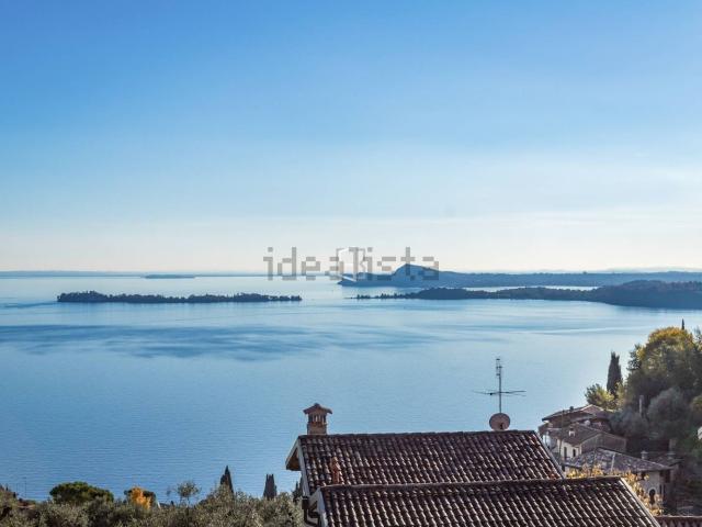 Appartamento in vendita di 72 m² in Via Belvedere, 24