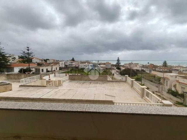Appartamento in vendita di 72 m² in Via Campania