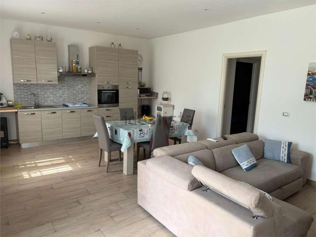 Appartamento in vendita di 72 m² in Via Cervara, 67