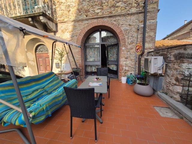 Appartamento in vendita di 72 m² in Via Dante Alighieri