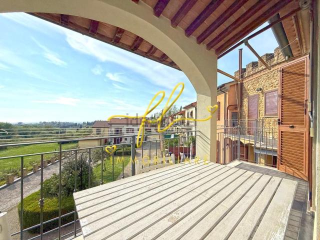 Appartamento in vendita di 72 m² in Via Don Mazzetto Rafanelli, 56040