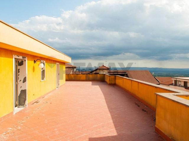 Appartamento in vendita di 72 m² in Via Enrico Toti, 28