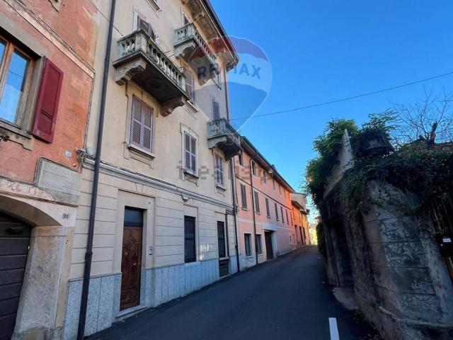 Appartamento in vendita di 72 m² in Via G. Garibaldi, 30