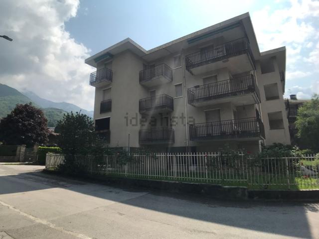 Appartamento in vendita di 72 m² in Via Giovanni Pascoli, 13
