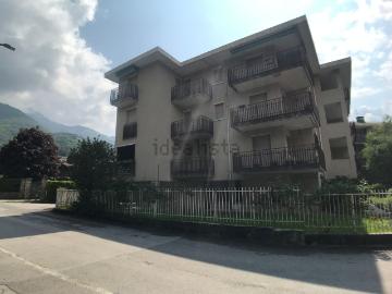Appartamento in vendita di 72 m² in Via Giovanni Pascoli, 13