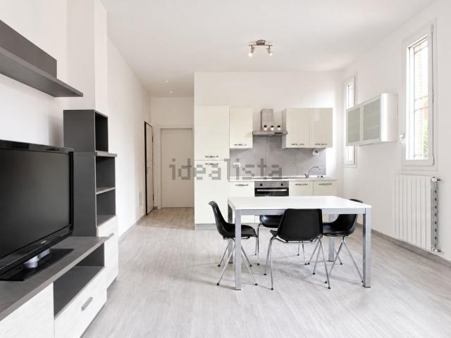 Appartamento in vendita di 72 m² in Via Giuseppe Massarenti, 440