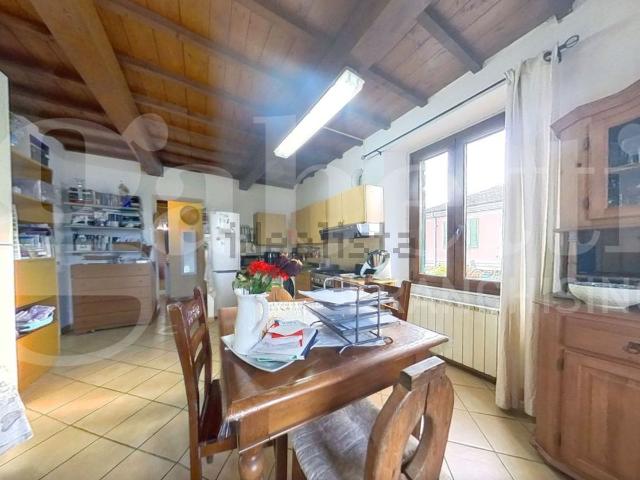 Appartamento in vendita di 72 m² in Via Monte Grappa, 6