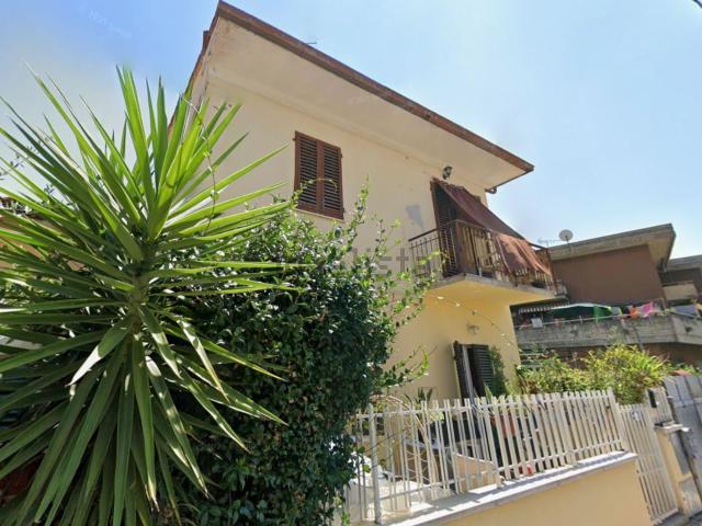 Appartamento in vendita di 72 m² in Via Pietro Maroncelli