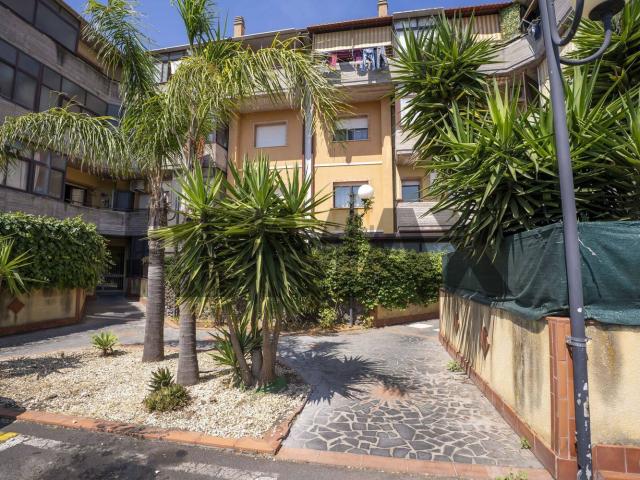 Appartamento in vendita di 72 m² in Via Pompeo Cisternazza, 10