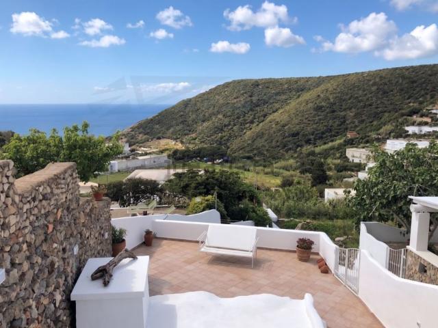 Appartamento in vendita di 72 m² in Via Provinciale Le Forna