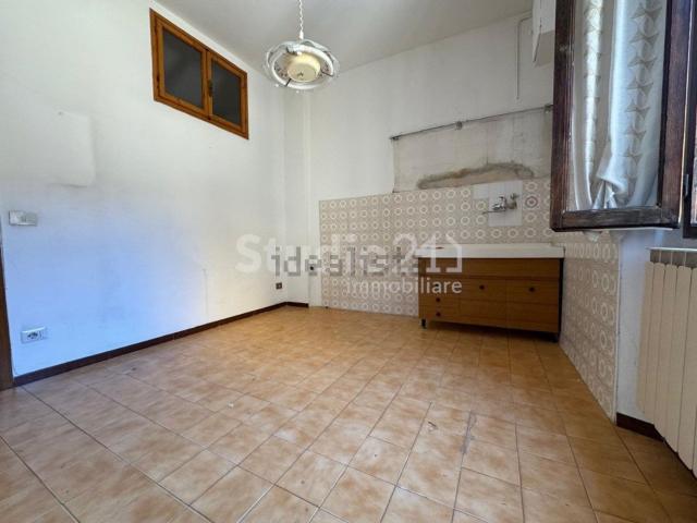 Appartamento in vendita di 72 m² in Via Rosai