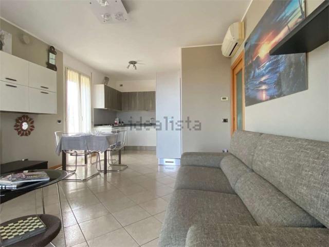 Appartamento in vendita di 72 m² in Via Sant&apos Agata