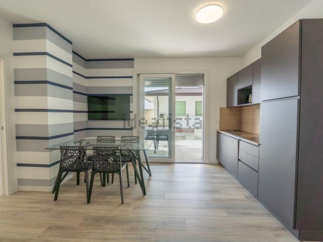 Appartamento in vendita di 72 m² in Via Stella Sirio, 3