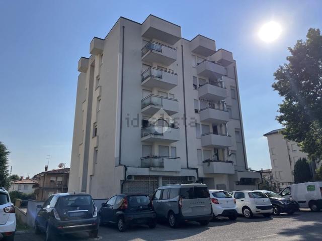 Appartamento in vendita di 77 m² in Borgo Monte Grappa, 49