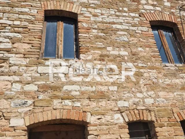 Appartamento in vendita di 77 m² in Frazione Avacelli