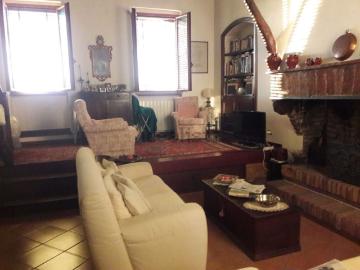 Appartamento in vendita di 77 m² in Piazza Giuseppe Garibaldi