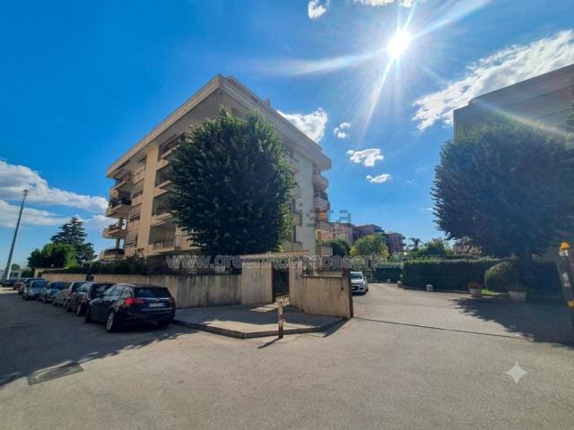 Appartamento in vendita di 77 m² in Strada Privata Sebastiano Giaquinto, 1