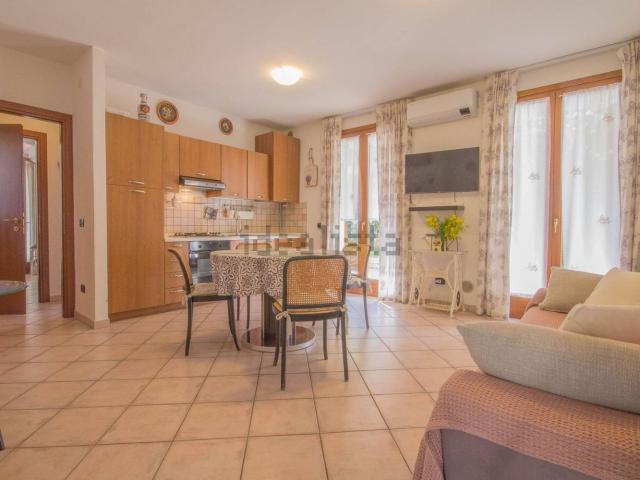 Appartamento in vendita di 77 m² in Vicolo sagramose, 10