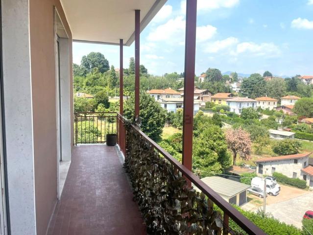 Appartamento in vendita di 77 m² in Via Varesina, 18