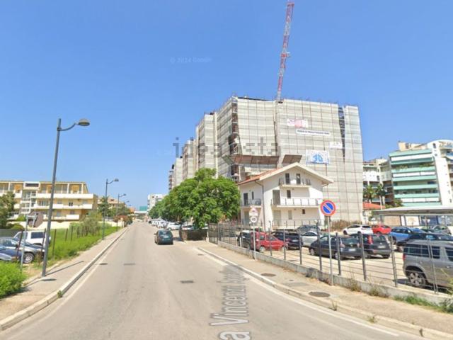 Appartamento in vendita di 77 m² in Via Vincenzo Agostinone