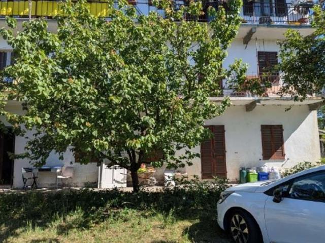 Appartamento in vendita di 77 m² in Via Agogna, 1