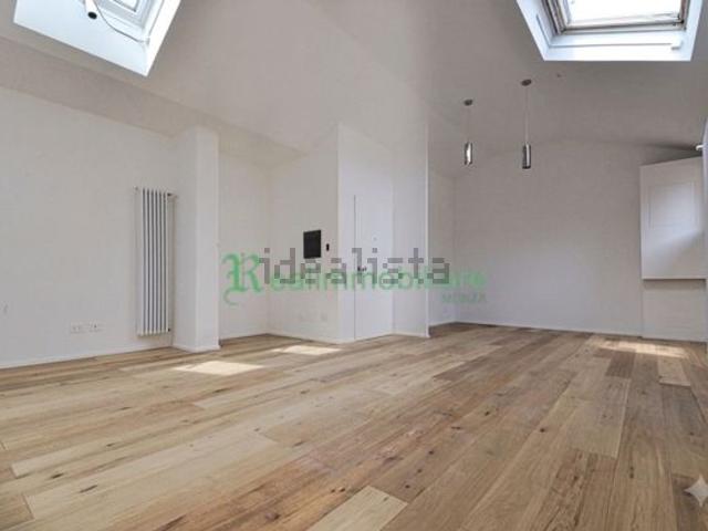 Appartamento in vendita di 77 m² in Via Alessandro Volta