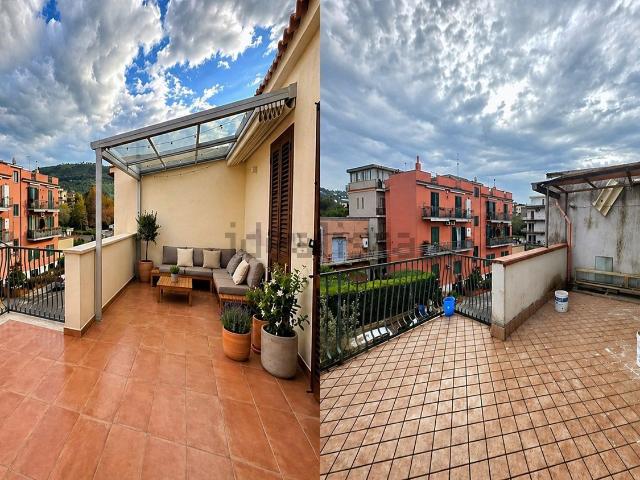Appartamento in vendita di 77 m² in Via Alfonso Artiaco