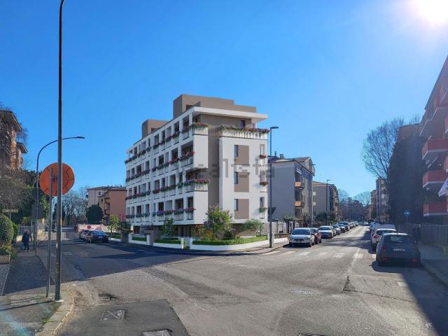 Appartamento in vendita di 77 m² in Via Andrea Doria, 13