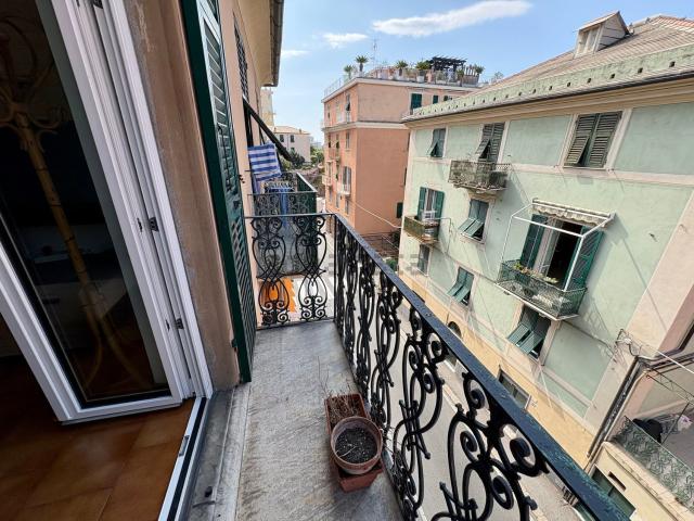 Appartamento in vendita di 77 m² in Via Borgoratti, 80