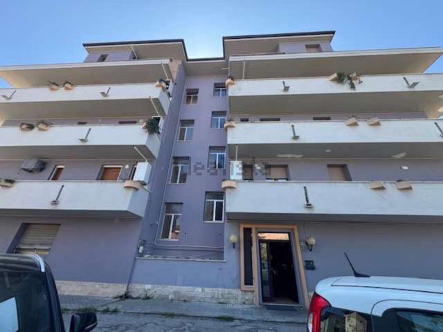 Appartamento in vendita di 77 m² in Via Cesare Battisti, 31