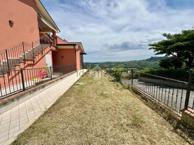 Appartamento in vendita di 77 m² in Via Colleverde