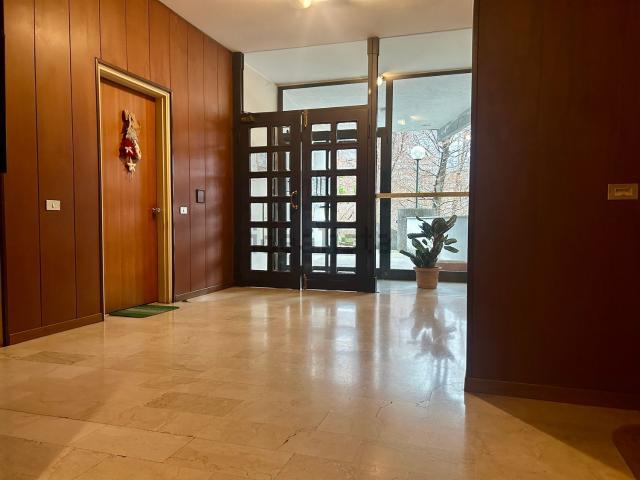 Appartamento in vendita di 77 m² in Via Dante Alighieri, 42