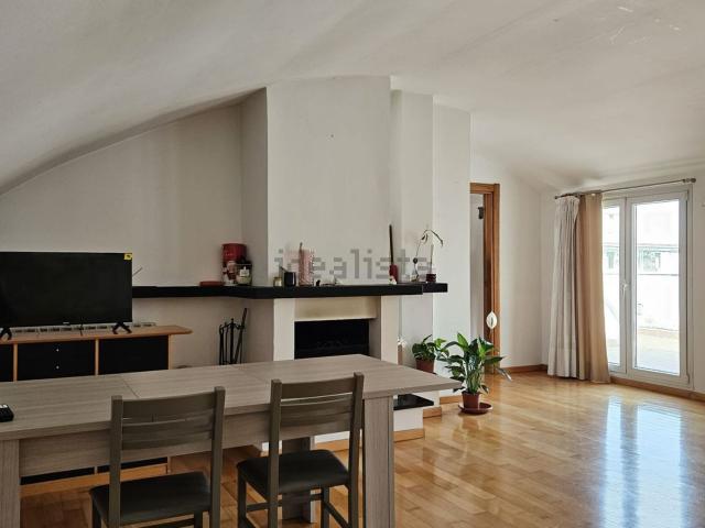 Appartamento in vendita di 77 m² in Via dei Guasco