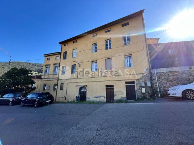 Appartamento in vendita di 77 m² in Via dei Molini, 25