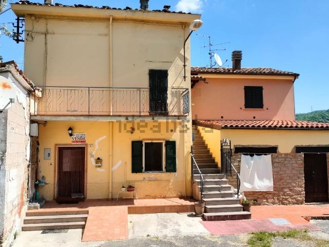 Appartamento in vendita di 77 m² in Via del Fiume, 16
