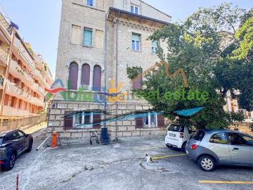 Appartamento in vendita di 77 m² in Via del Santuario, 1