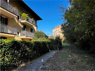 Appartamento in vendita di 77 m² in Via delle Zecchette, 24