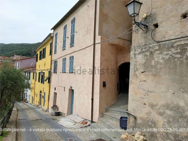 Appartamento in vendita di 77 m² in Via Edmondo de Amicis