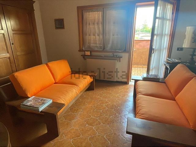 Appartamento in vendita di 77 m² in Via Genova