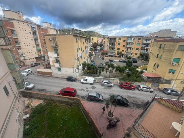 Appartamento in vendita di 77 m² in Via Gioacchino Chinigò, 1