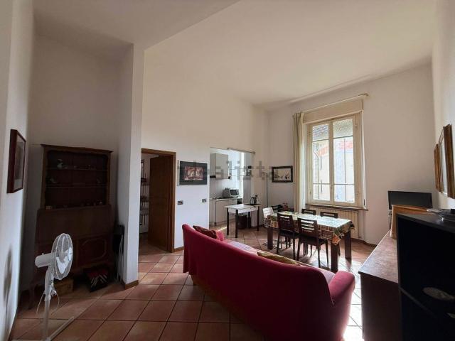 Appartamento in vendita di 77 m² in Via Gioacchino Rossini, 10