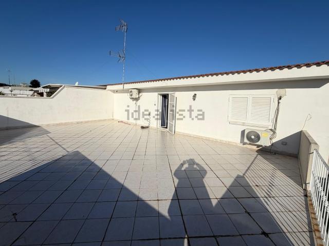 Appartamento in vendita di 77 m² in Via Giulio Petroni