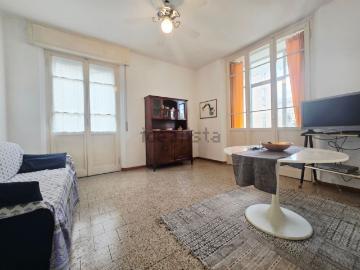 Appartamento in vendita di 77 m² in Via Ippolito Nievo, 3