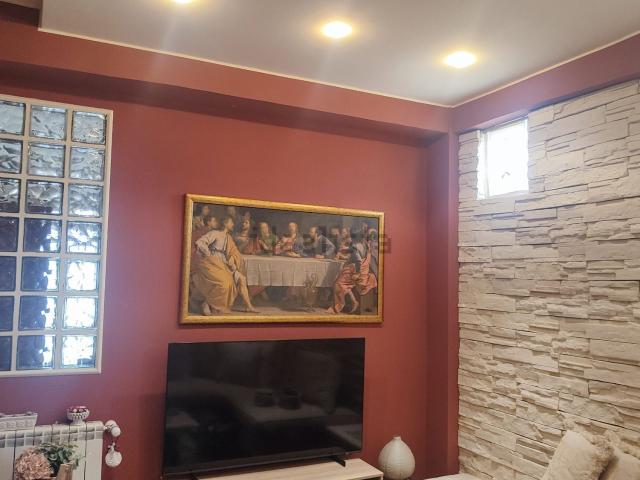 Appartamento in vendita di 77 m² in Via IV Novembre