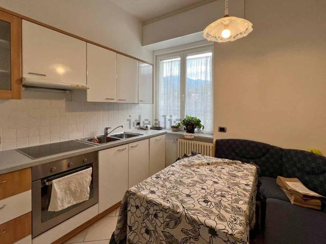Appartamento in vendita di 77 m² in Via Luson, 1