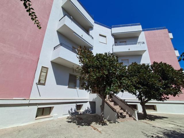 Appartamento in vendita di 77 m² in Via Magna Grecia, 36