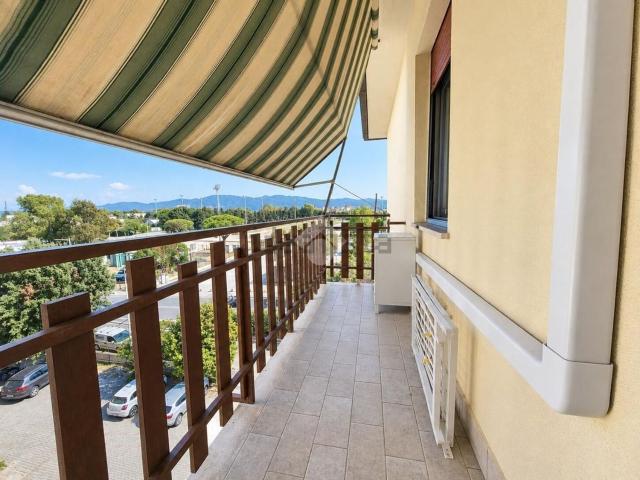Appartamento in vendita di 77 m² in Via Massetana, 15