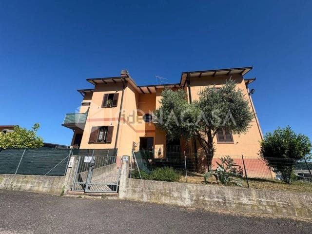 Appartamento in vendita di 77 m² in Via Monchio, 1976