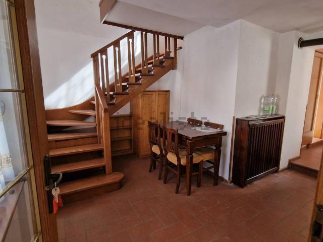 Appartamento in vendita di 77 m² in Via Nongole, 8